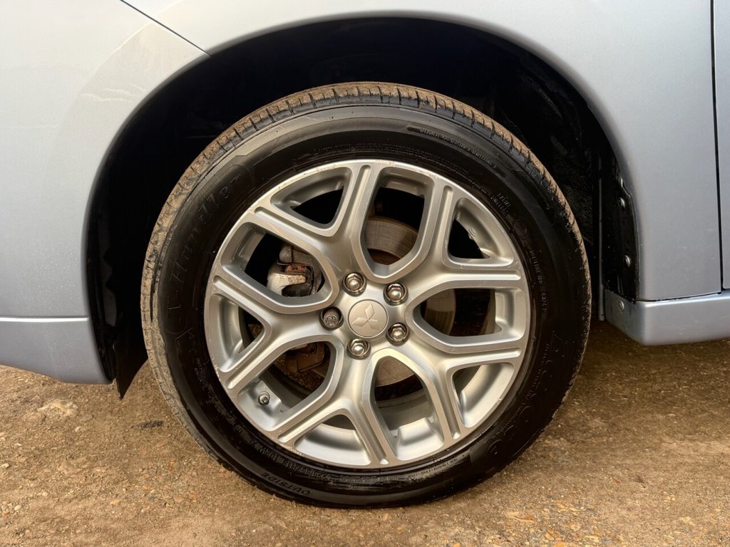 Used Mitsubishi Outlander 2015 for sale - 77764637: Photo 19