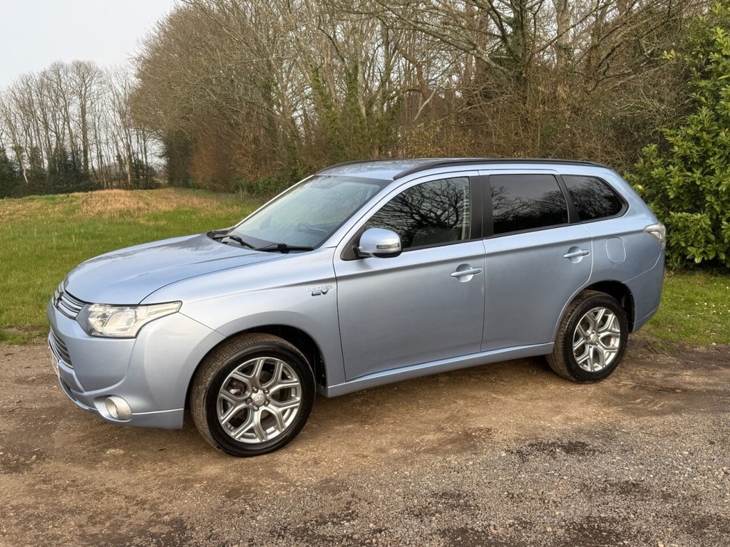 Used Mitsubishi Outlander 2015 for sale - 77764637: Photo 26
