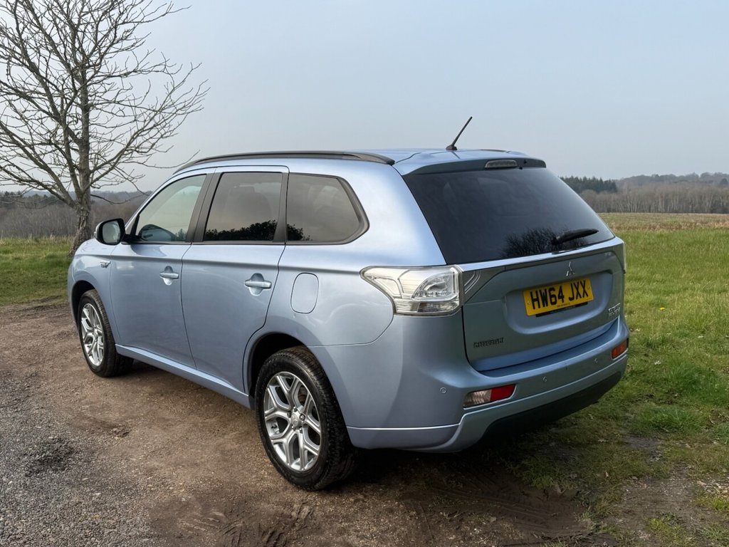 Used Mitsubishi Outlander 2015 for sale - 77764637: Photo 33