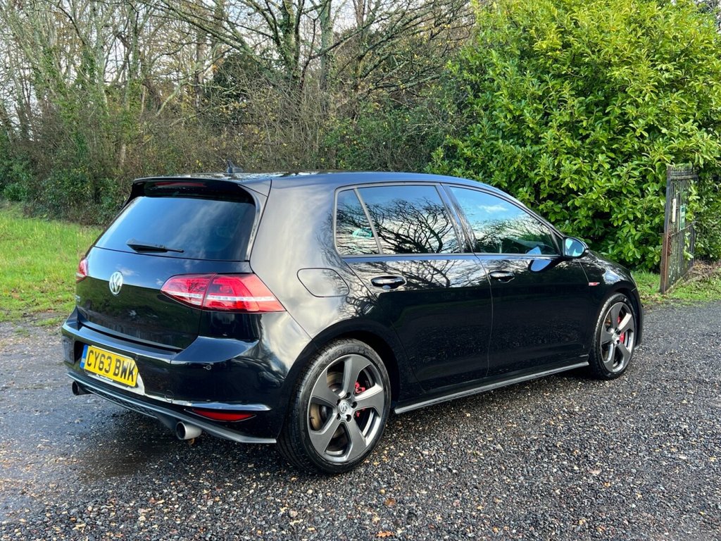 Used Volkswagen Golf 2014 for sale - 76791605: Photo 11