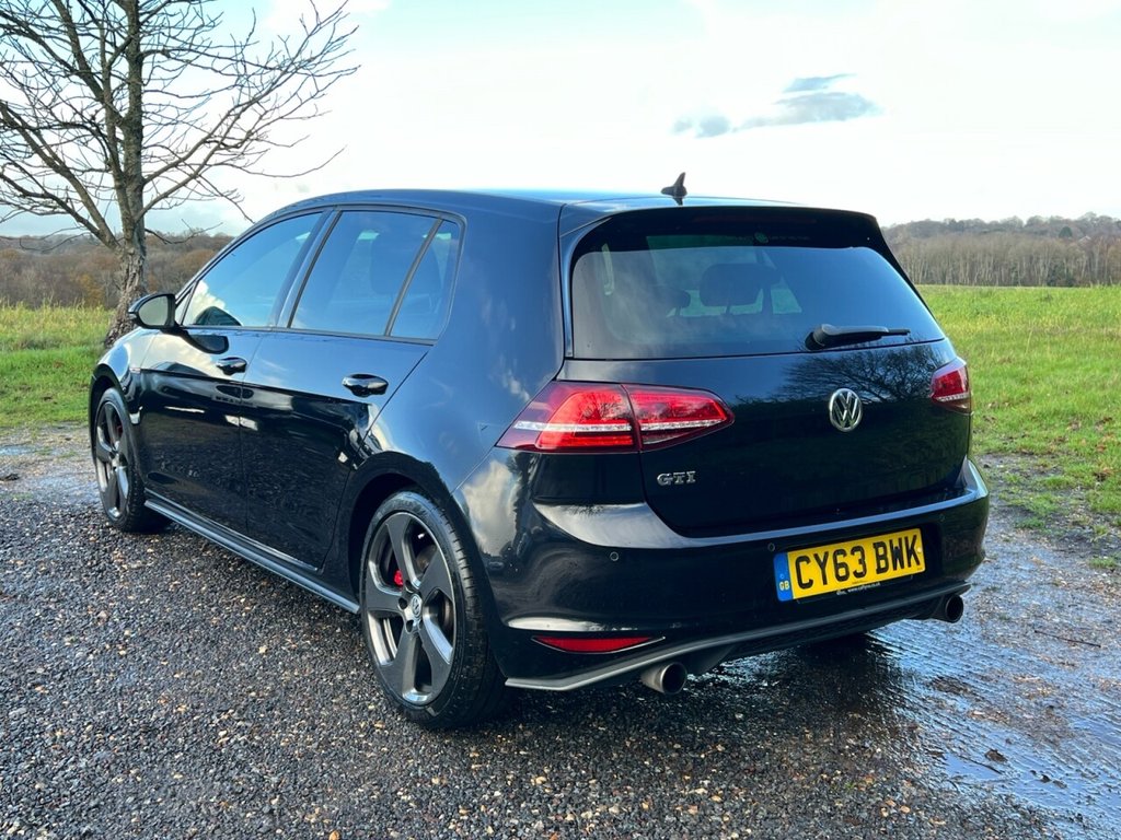 Used Volkswagen Golf 2014 for sale - 76791605: Photo 14