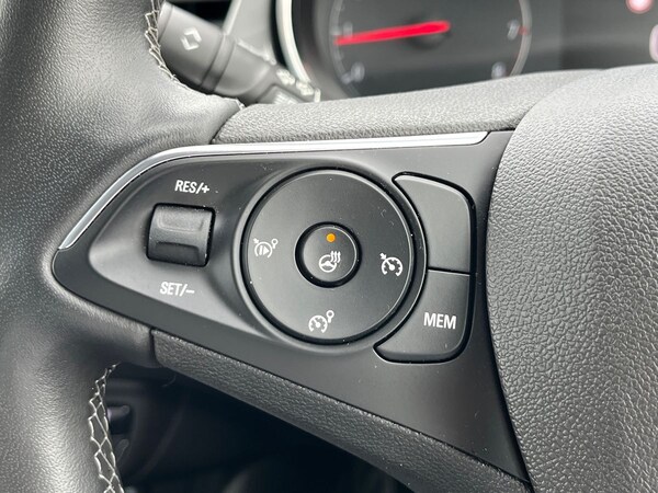 Used Vauxhall Crossland 2022 for sale - 75329133: Photo 25