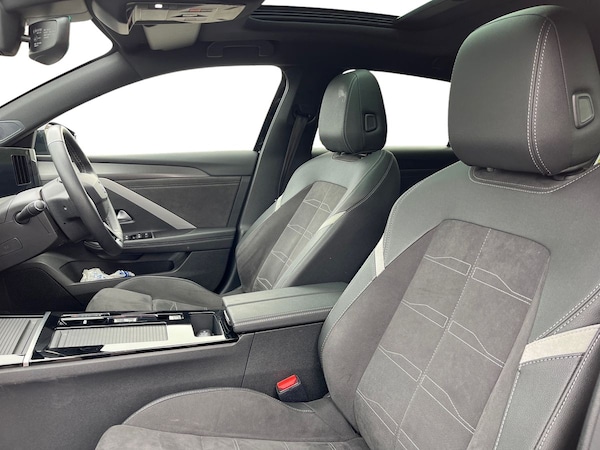 Used Vauxhall Astra 2023 for sale - 70889169: Photo 9