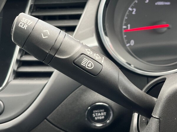 Used Vauxhall Crossland 2022 for sale - 75804090: Photo 25