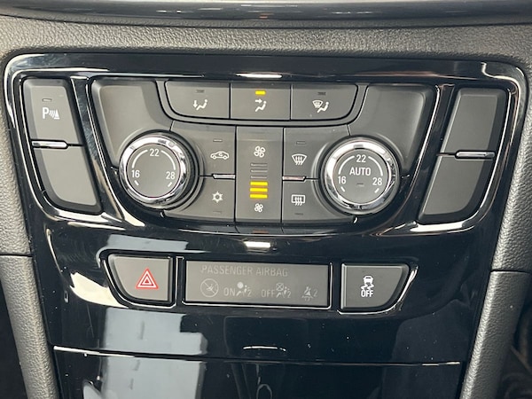 Used Vauxhall Mokka X 2018 for sale - 76163917: Photo 21