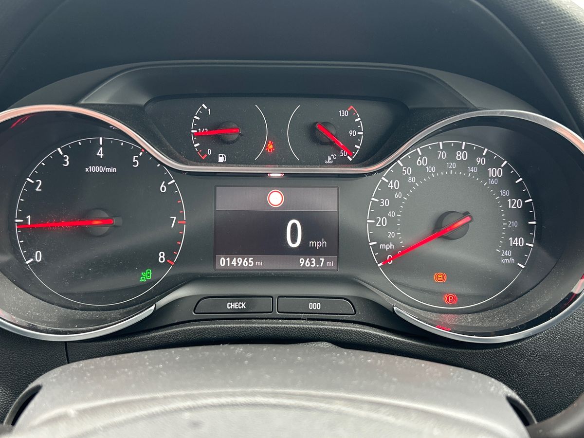 Used Vauxhall Crossland 2023 for sale - 76081636: Photo 24