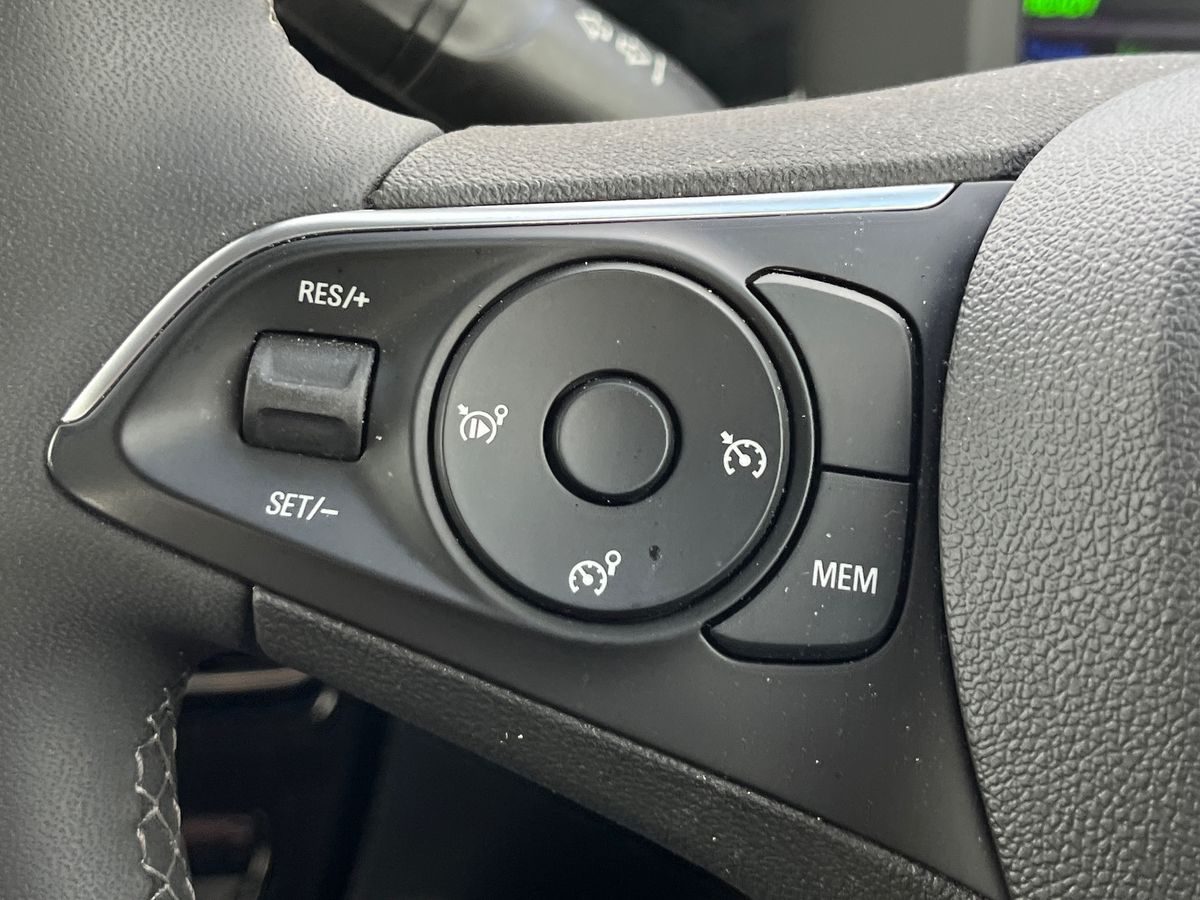 Used Vauxhall Mokka Electric 2024 for sale - 73679588: Photo 25