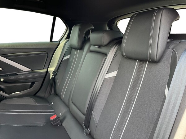 Used Vauxhall Astra 2024 for sale - 73679569: Photo 10