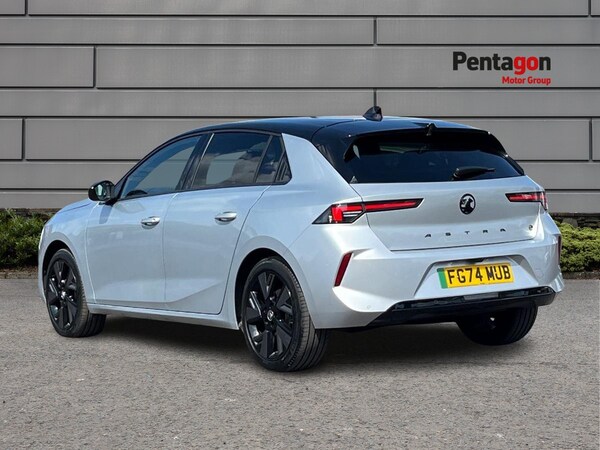 Used Vauxhall Astra 2024 for sale - 73679569: Photo 2