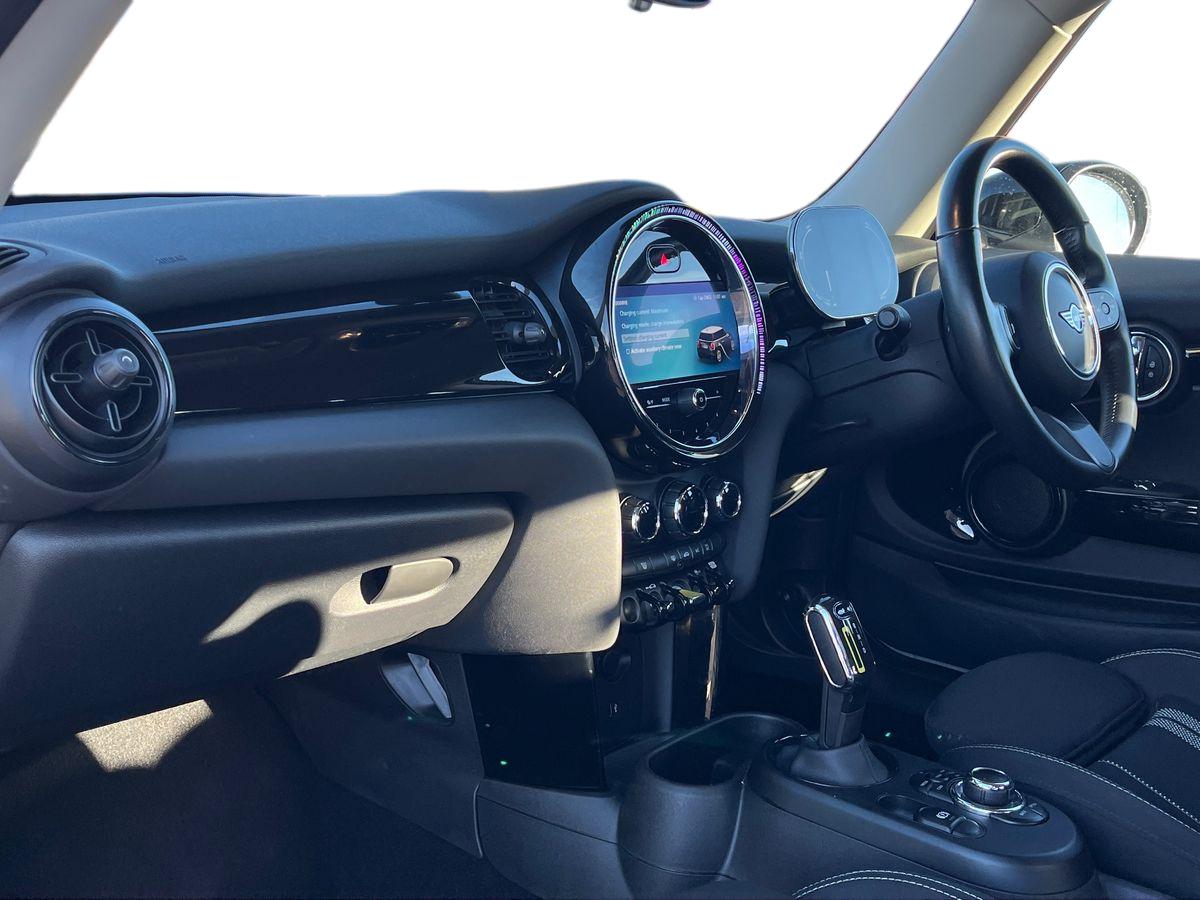 Used MINI Electric Hatch 2022 for sale - 76570864: Photo 8