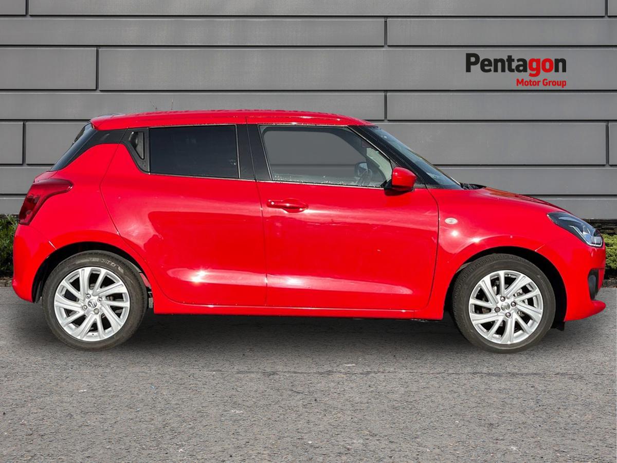 Used Suzuki Swift 2021 for sale - 76310495: Photo 13