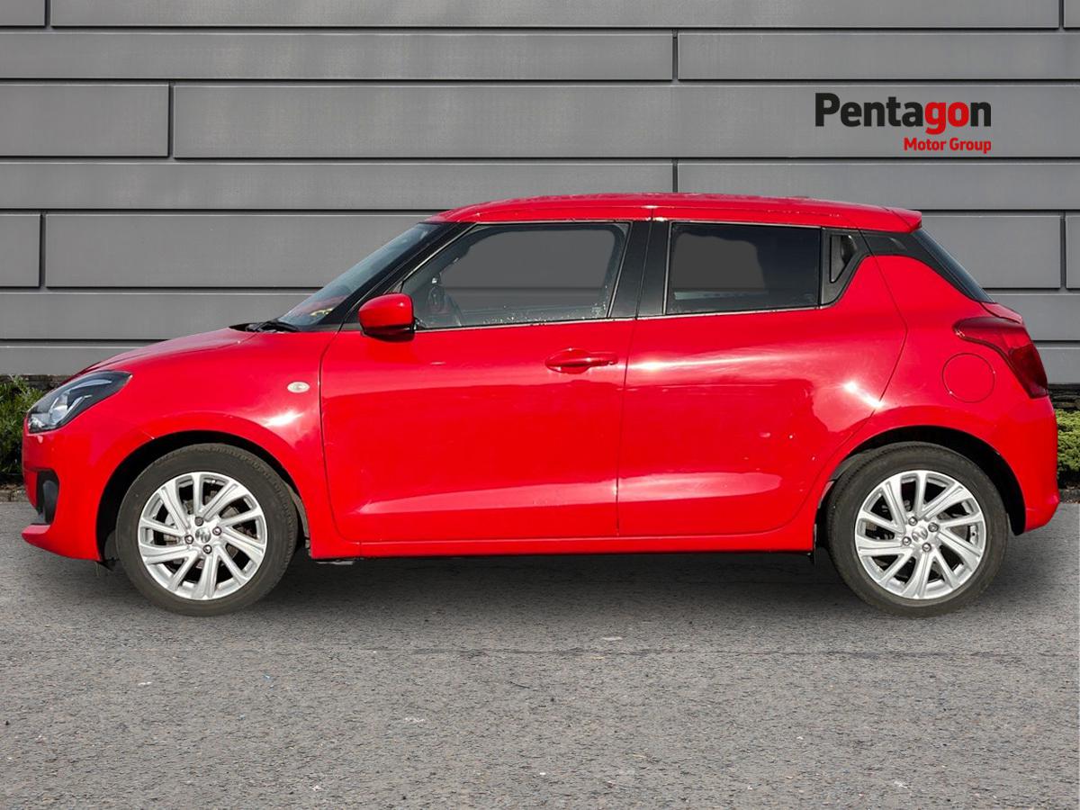 Used Suzuki Swift 2021 for sale - 76310495: Photo 14