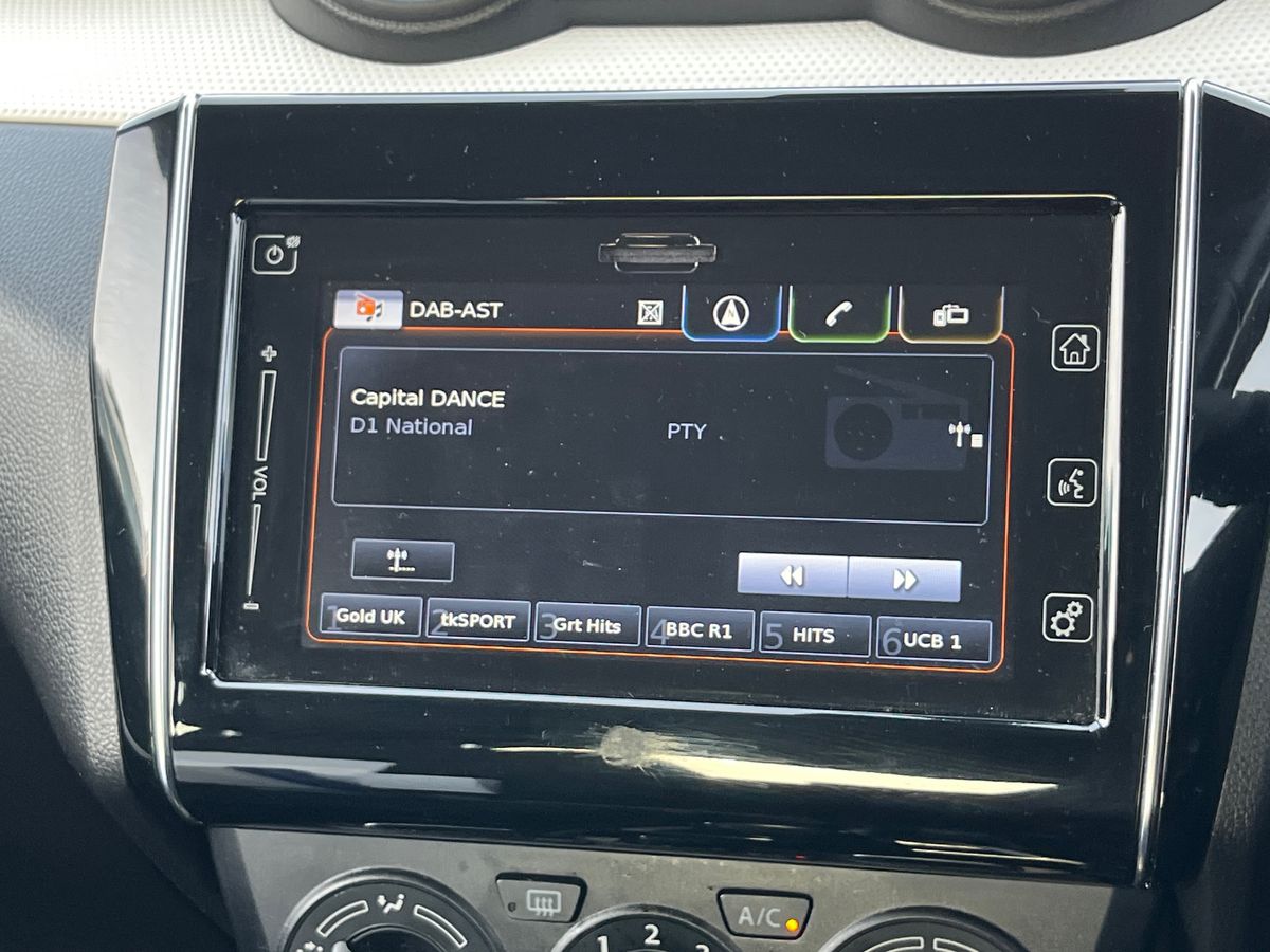 Used Suzuki Swift 2021 for sale - 76310495: Photo 19