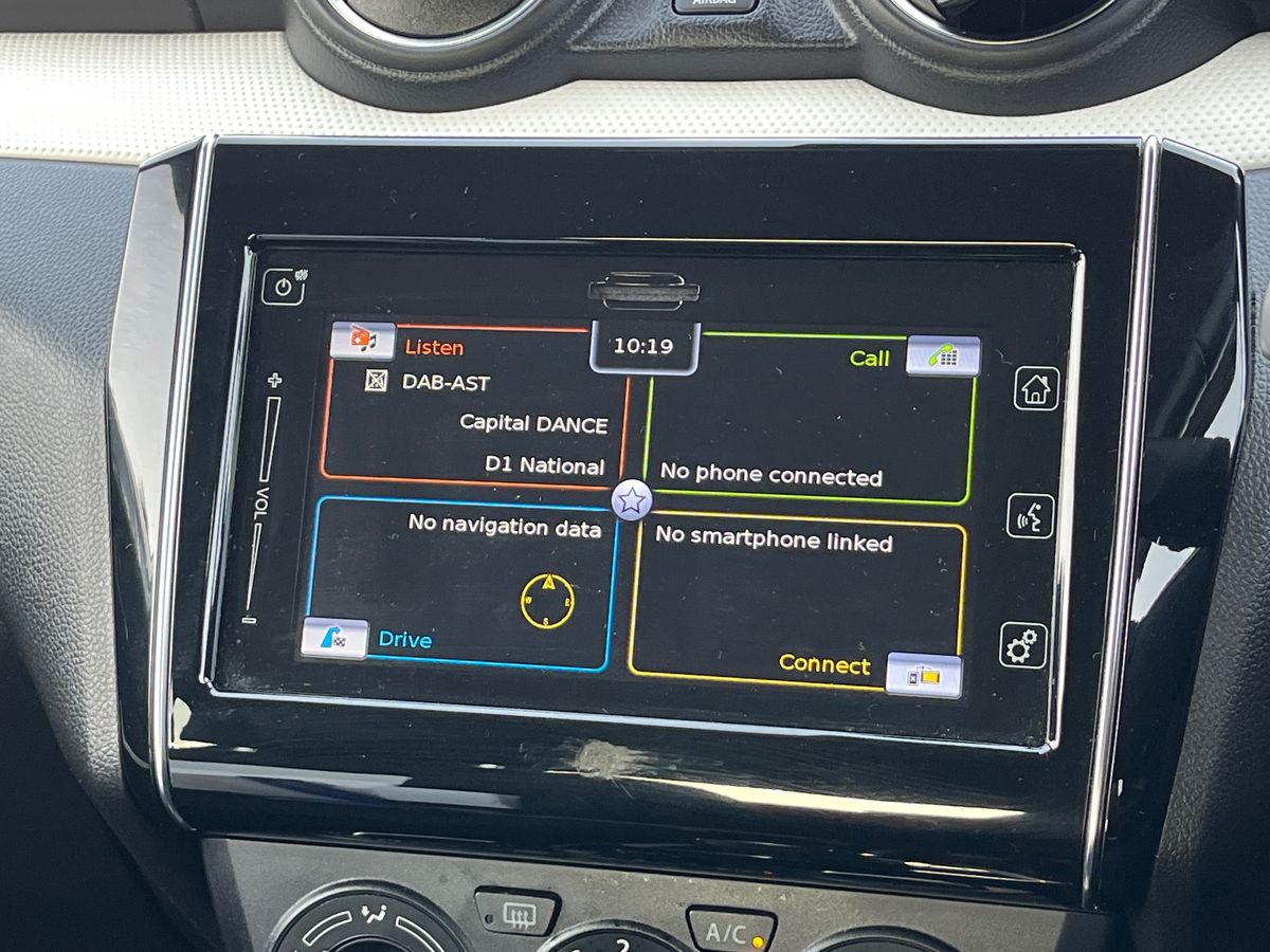 Used Suzuki Swift 2021 for sale - 76310495: Photo 20