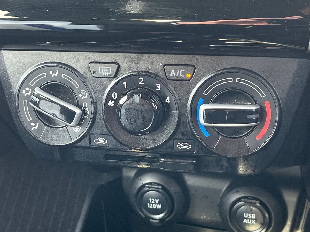 Used Suzuki Swift 2021 for sale - 76310495: Photo 21