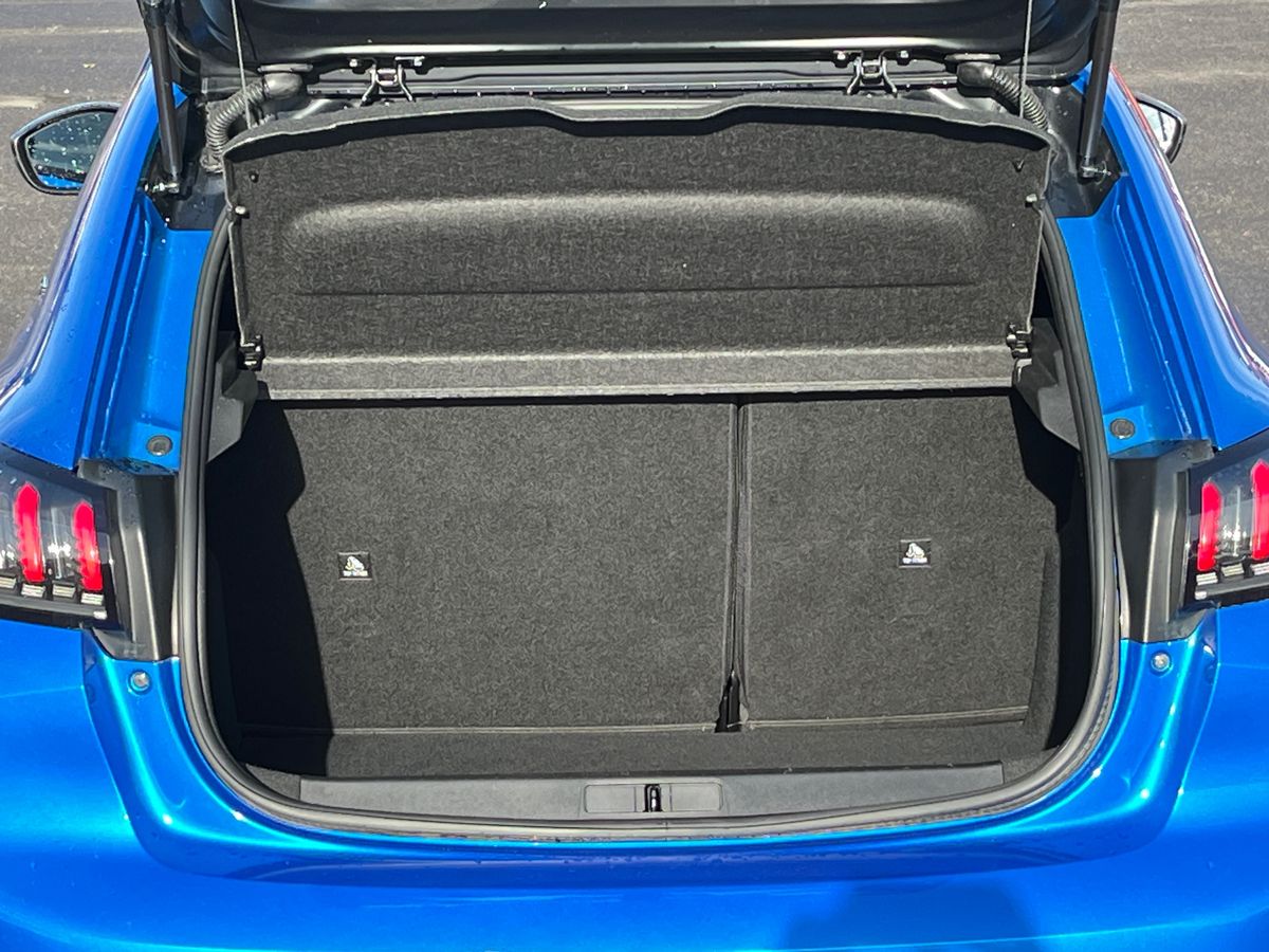 Used Peugeot 208 2020 for sale - 76407303: Photo 11