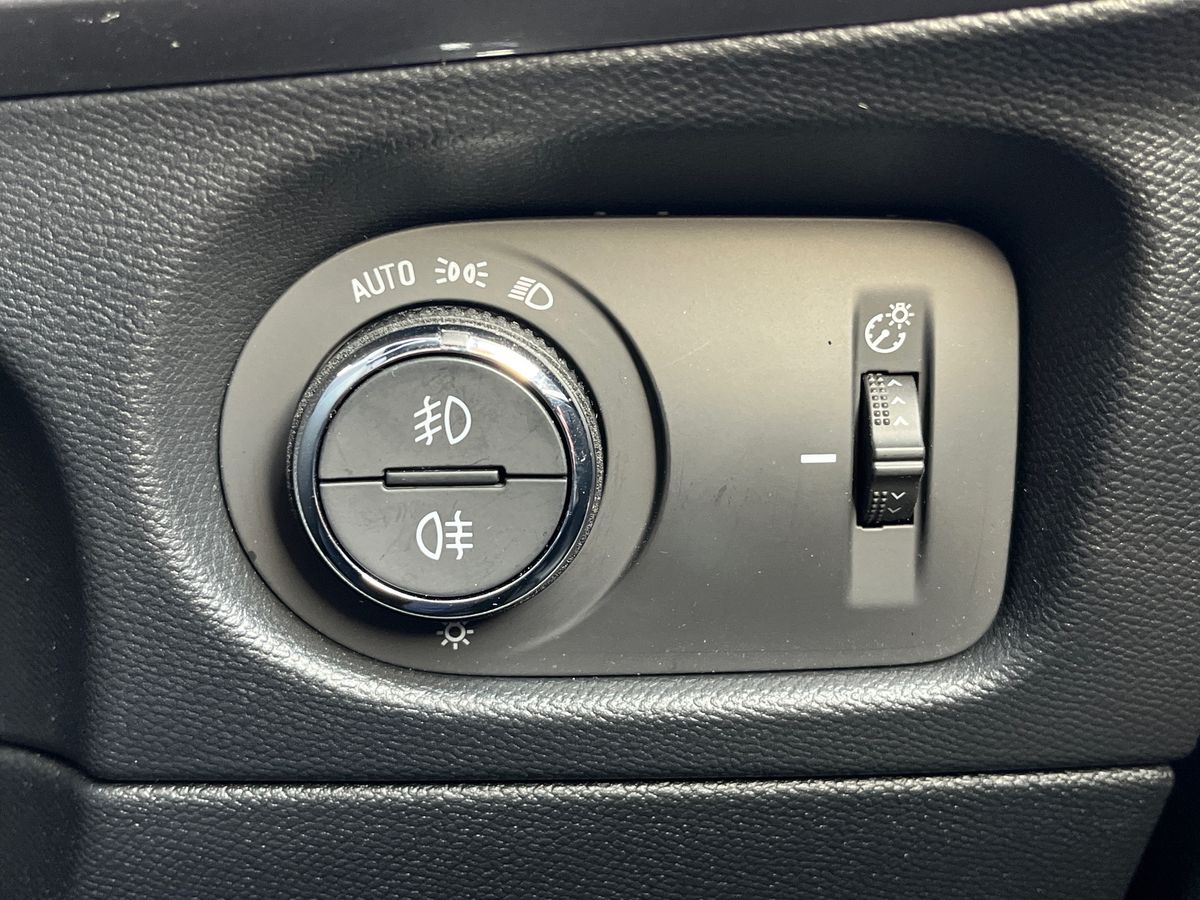 Used Vauxhall Mokka Electric 2022 for sale - 76725472: Photo 29