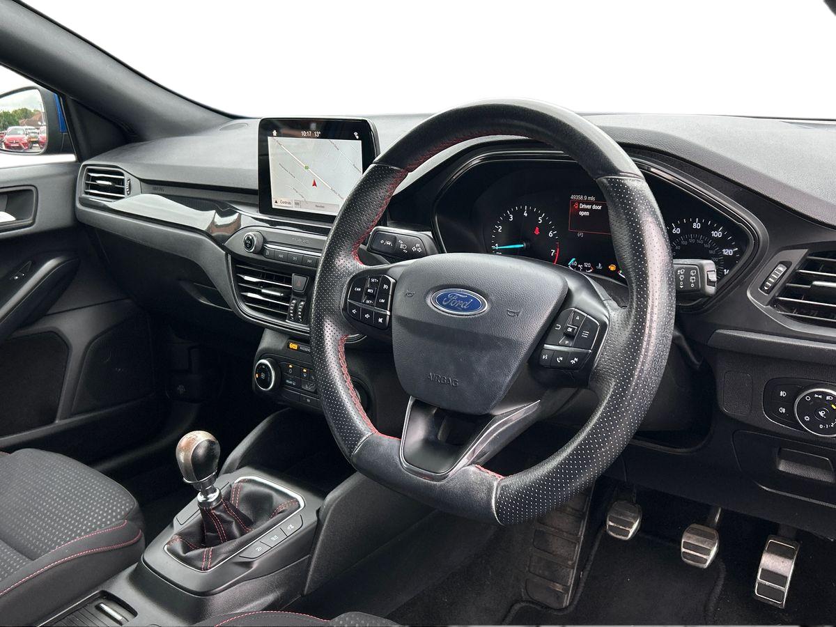 Used Ford Focus 2019 for sale - 76106730: Photo 5