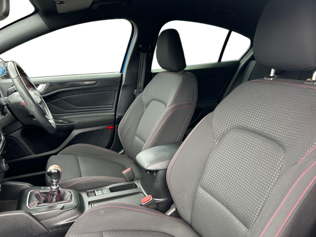 Used Ford Focus 2019 for sale - 76106730: Photo 9