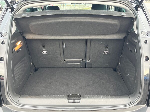 Used Vauxhall Crossland 2023 for sale - 76148735: Photo 11