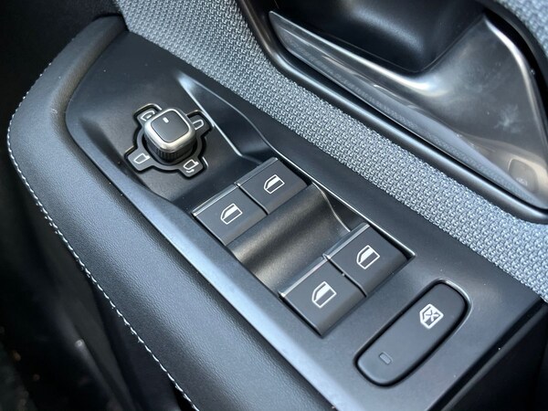 Used Vauxhall Grandland 2024 for sale - 74904917: Photo 30