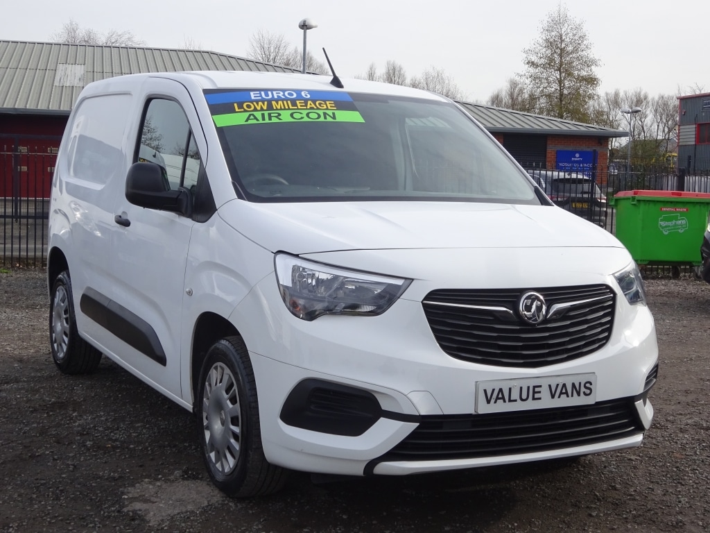 Used Vauxhall Combo 2020 for sale - 77580981: Photo 1