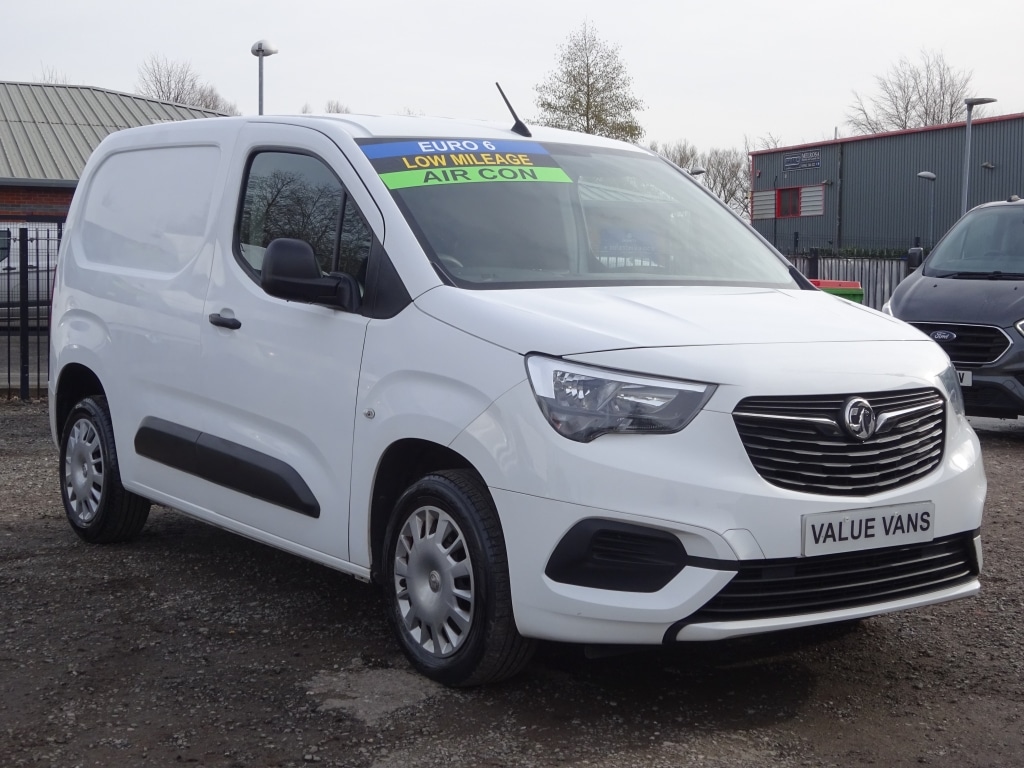 Used Vauxhall Combo 2020 for sale - 77580981: Photo 4