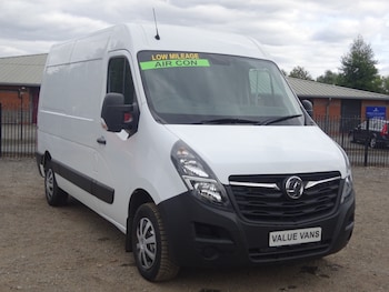 Vauxhall - Movano