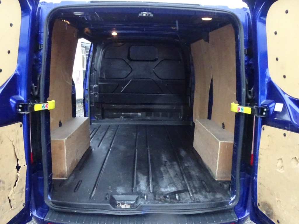 Used Ford Transit Custom 2015 for sale - 76555605: Photo 12
