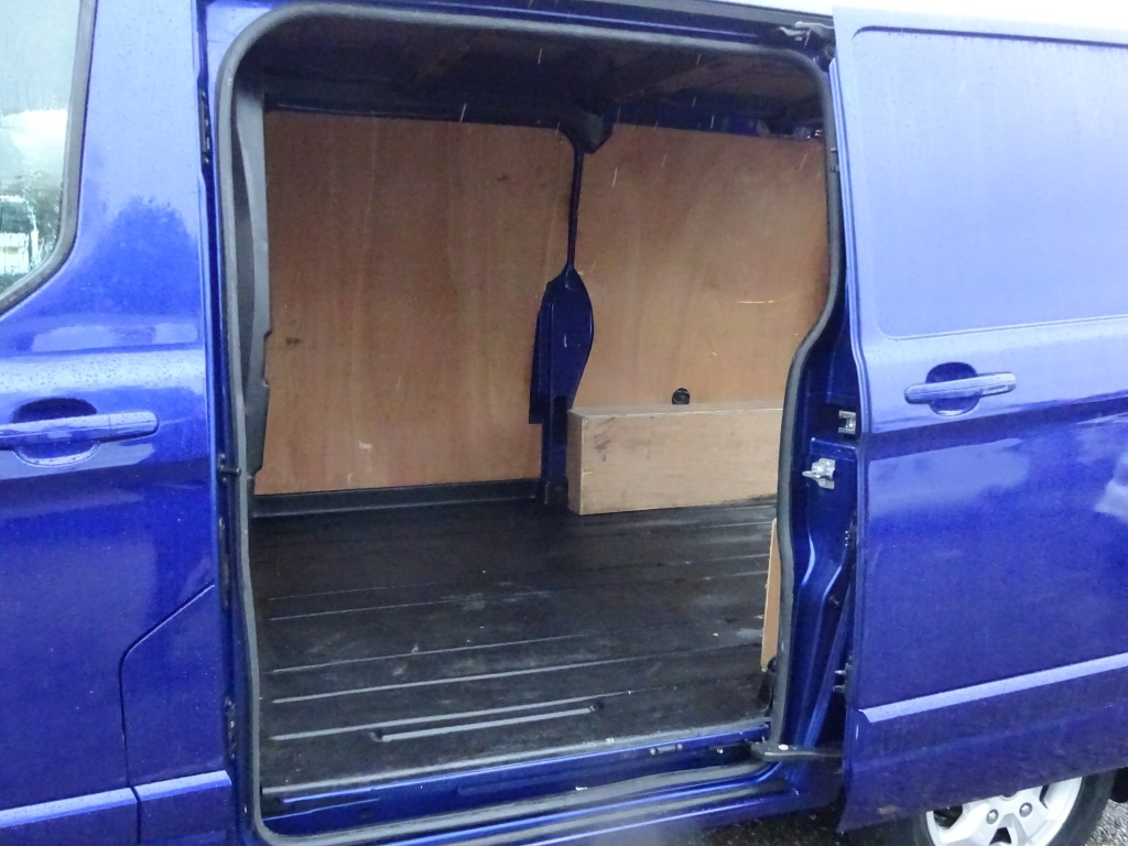 Used Ford Transit Custom 2015 for sale - 76555605: Photo 13