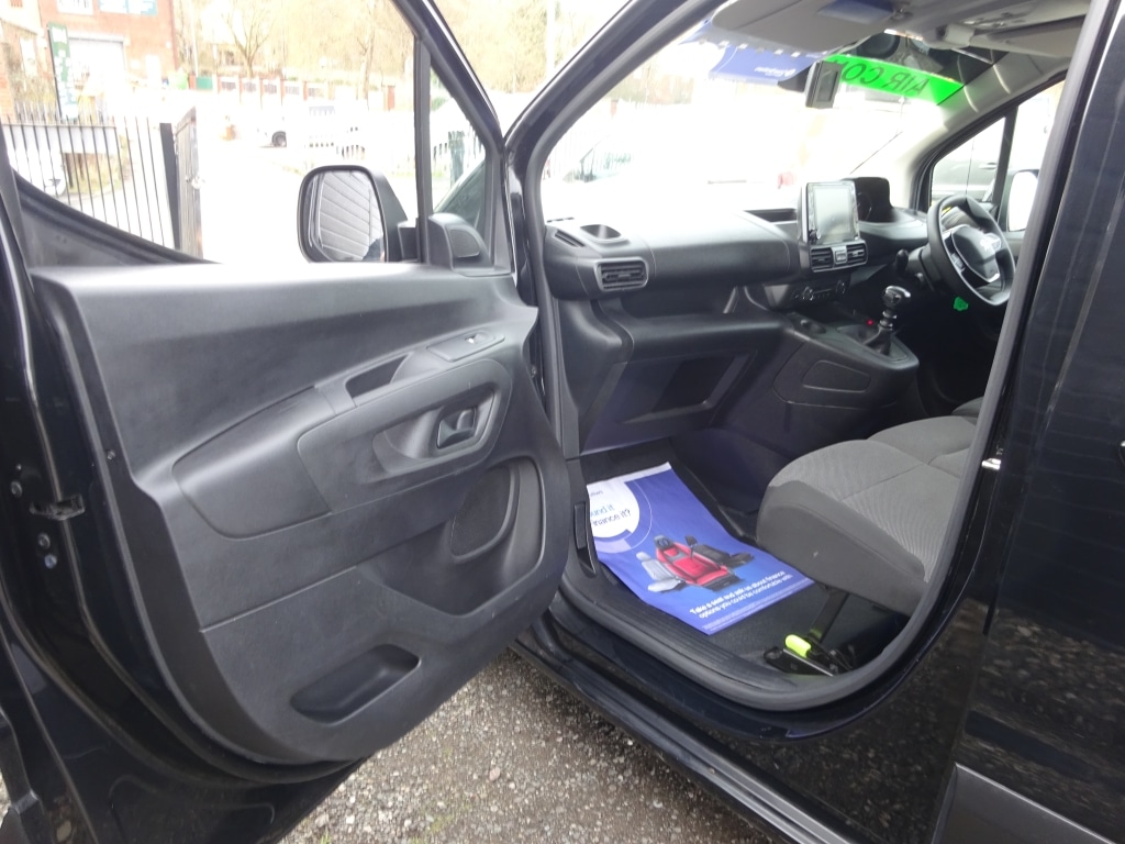 Used Peugeot Partner 2022 for sale - 77580979: Photo 12