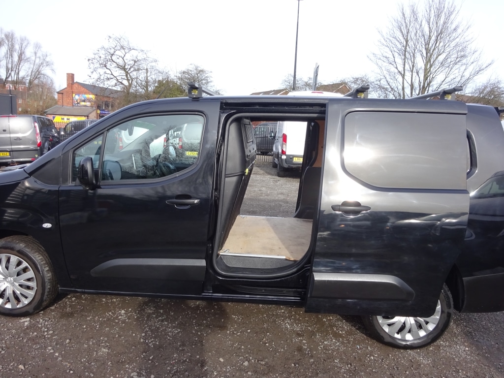 Used Peugeot Partner 2022 for sale - 77580979: Photo 19