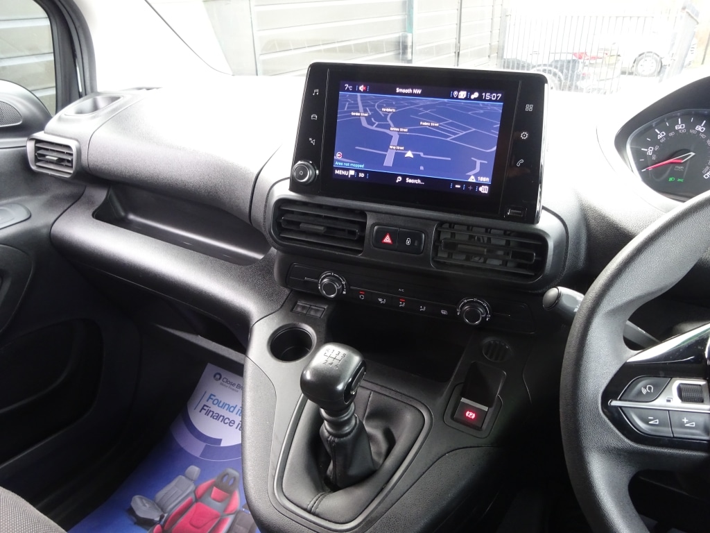 Used Peugeot Partner 2022 for sale - 77580979: Photo 9