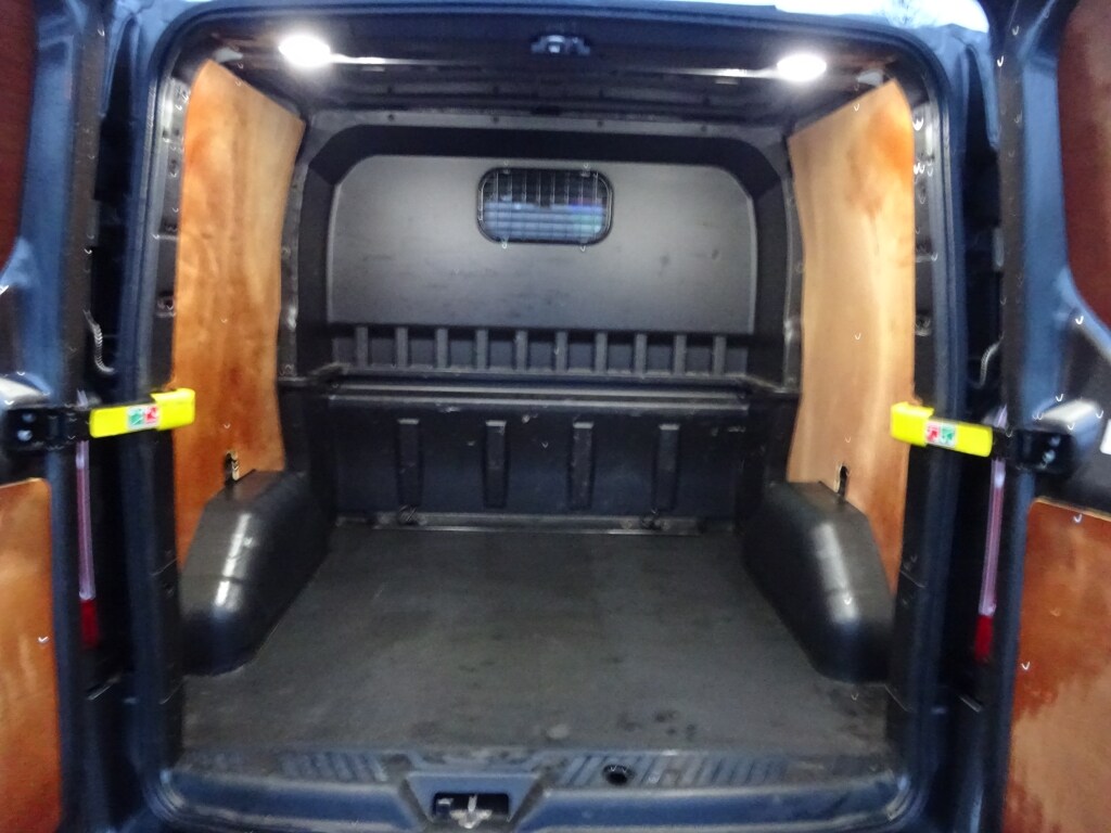 Used Ford Transit Custom 2022 for sale - 76737311: Photo 11