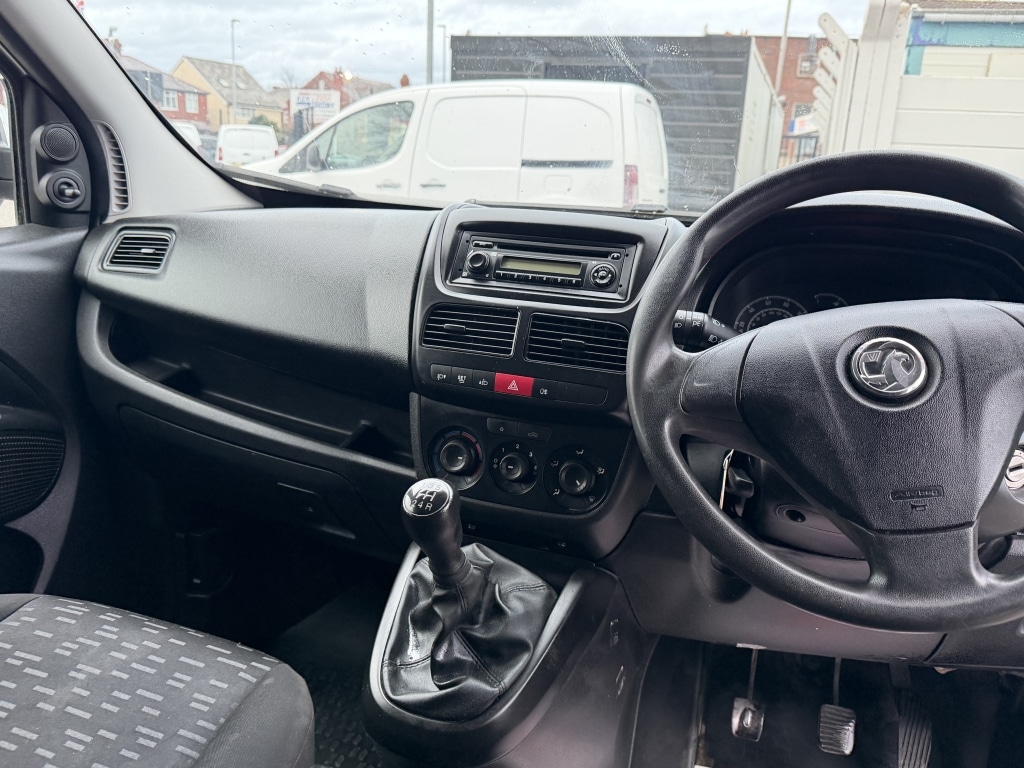 Used Vauxhall Combo 2017 for sale - 78151770: Photo 12