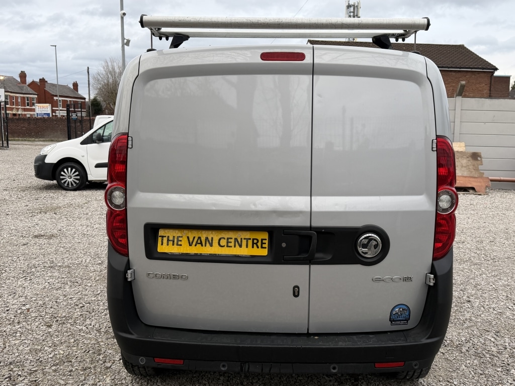 Used Vauxhall Combo 2017 for sale - 78151770: Photo 14