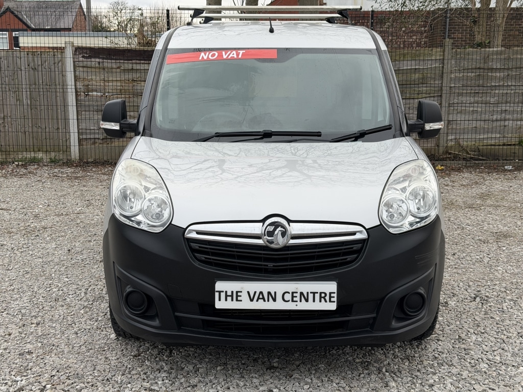 Used Vauxhall Combo 2017 for sale - 78151770: Photo 2
