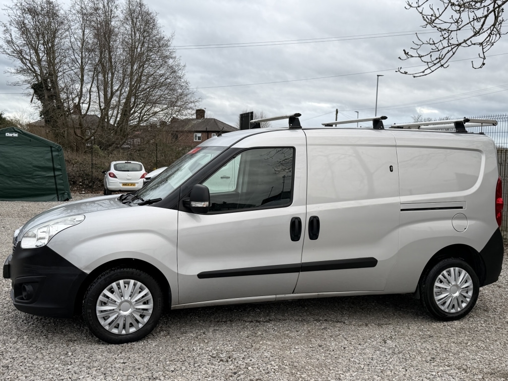Used Vauxhall Combo 2017 for sale - 78151770: Photo 8