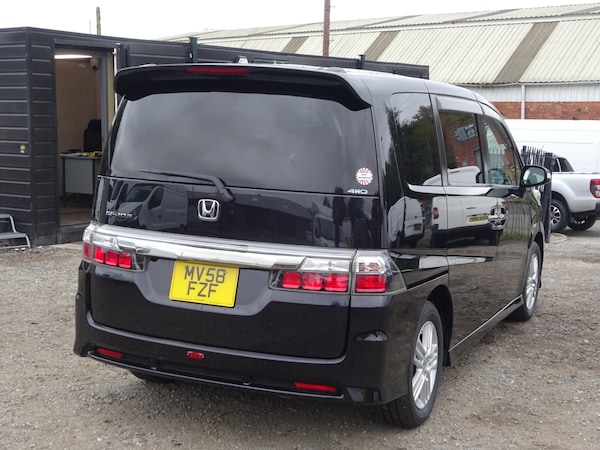 Used Honda Stepwagon 2008 for sale - 76220543: Photo 16