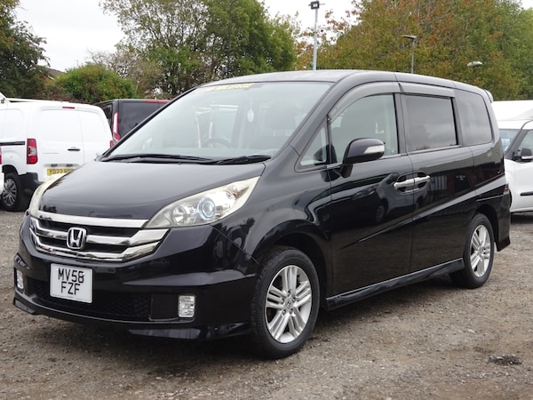 Used Honda Stepwagon 2008 for sale - 76220543: Photo 5