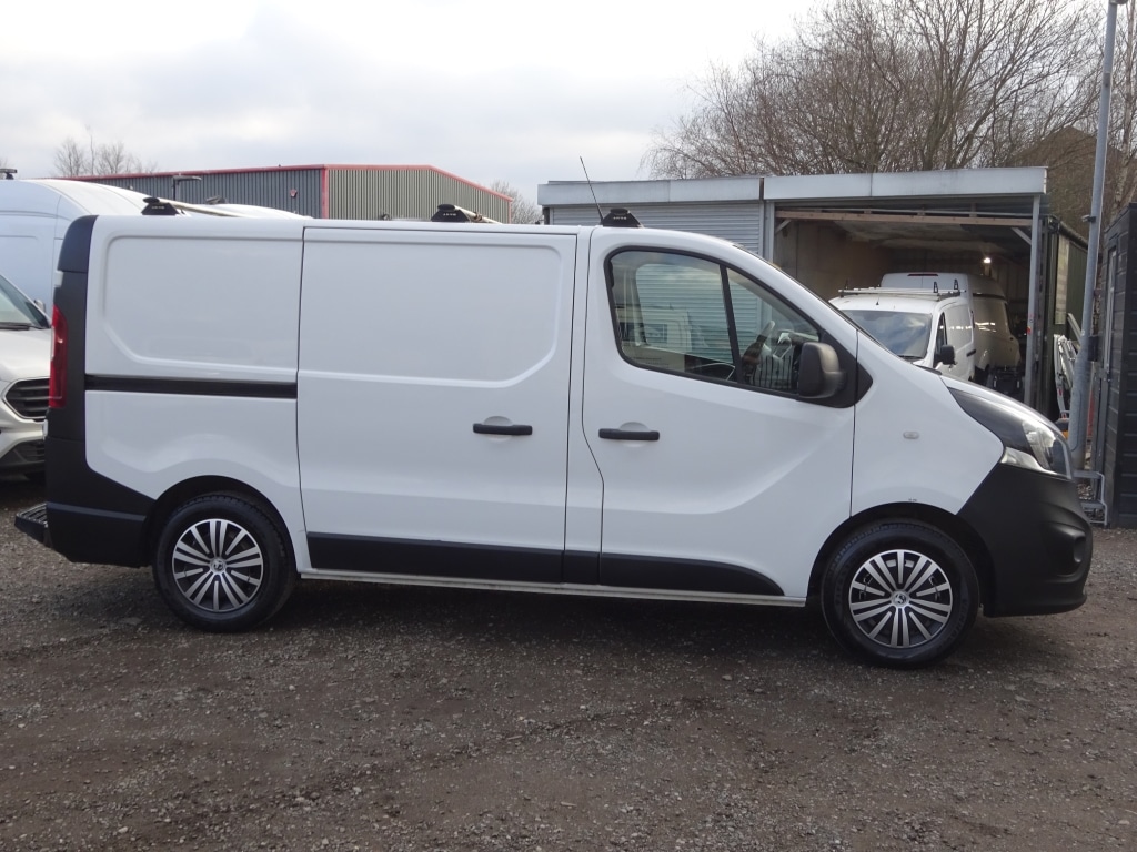 Used Vauxhall Vivaro 2018 for sale - 77405557: Photo 16
