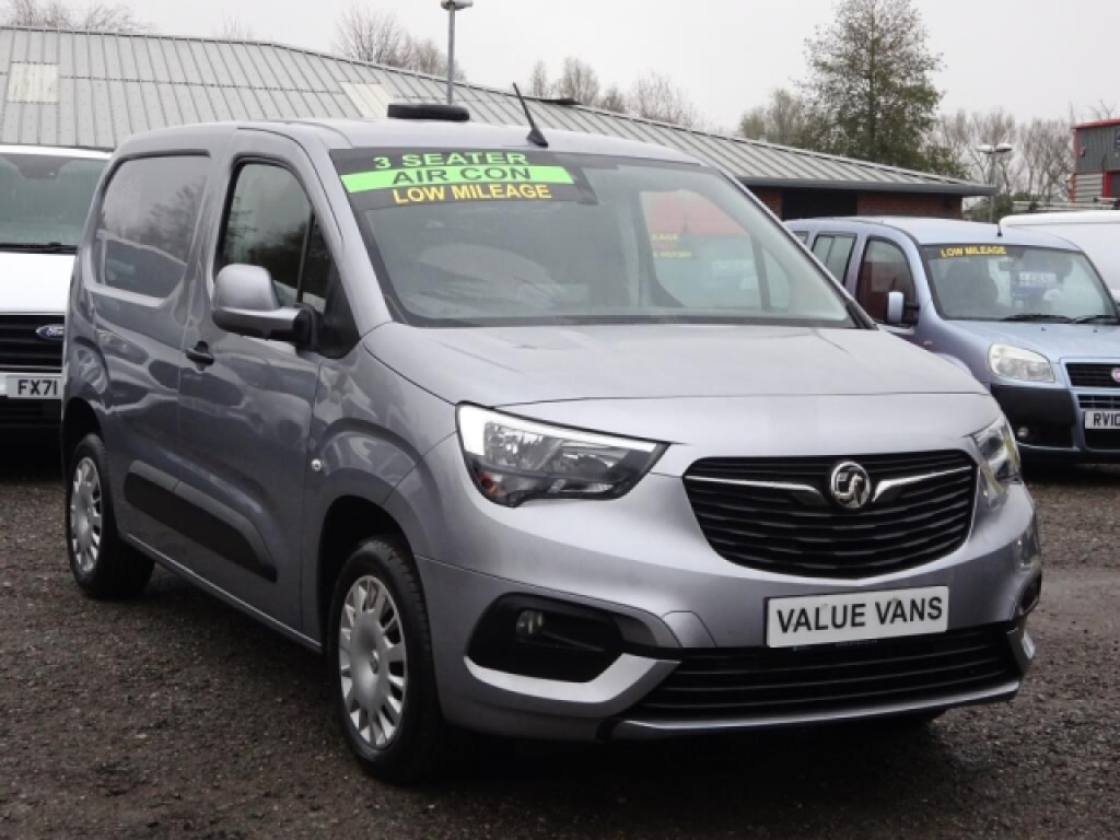 Used Vauxhall Combo 2021 for sale - 76764067: Photo 1