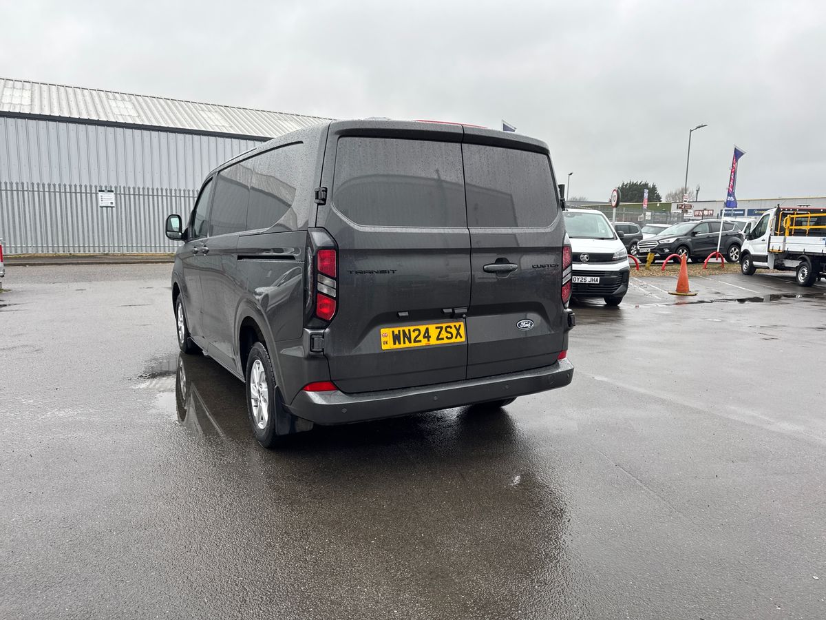 Used Ford Transit Custom 2024 for sale - 77311043: Photo 32
