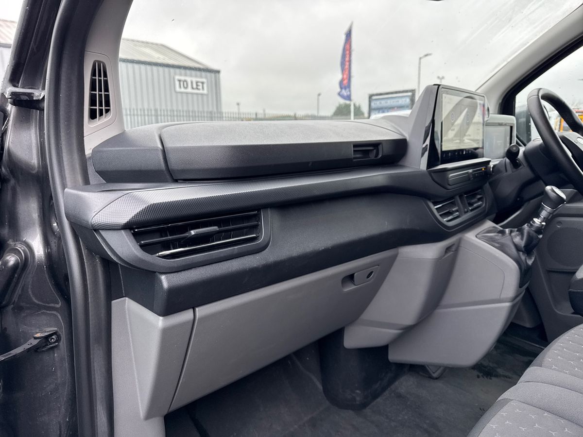 Used Ford Transit Custom 2024 for sale - 77311043: Photo 38