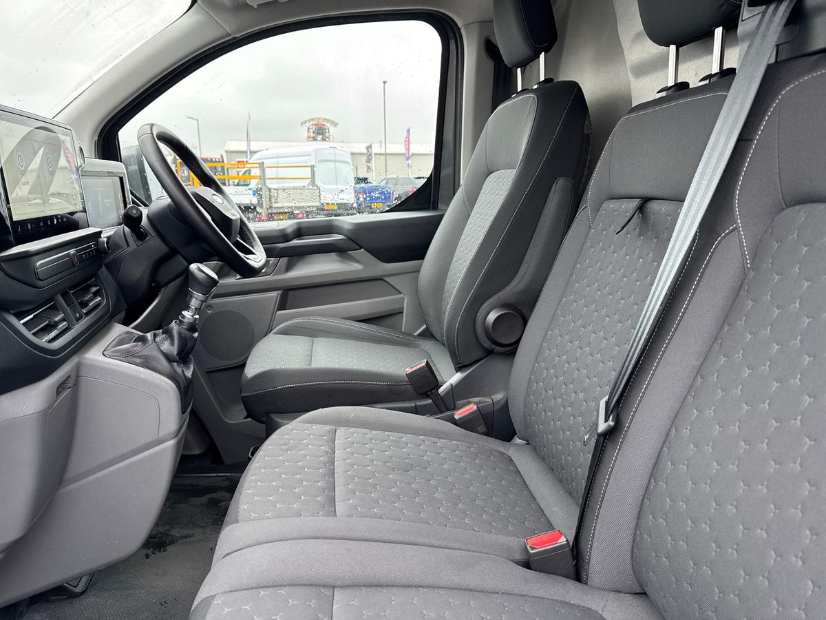 Used Ford Transit Custom 2024 for sale - 77311043: Photo 40