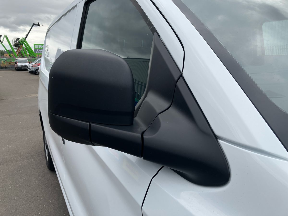 Used Ford Transit Custom 2024 for sale - 76462217: Photo 18