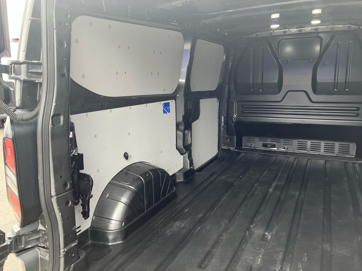 Vehicle 29