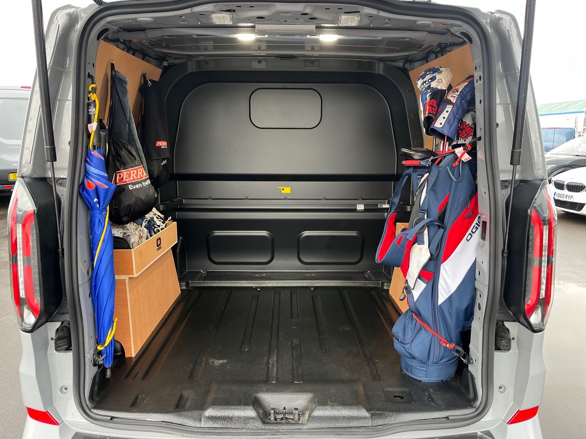 Used Ford Transit Custom 2025 for sale - 76542381: Photo 17