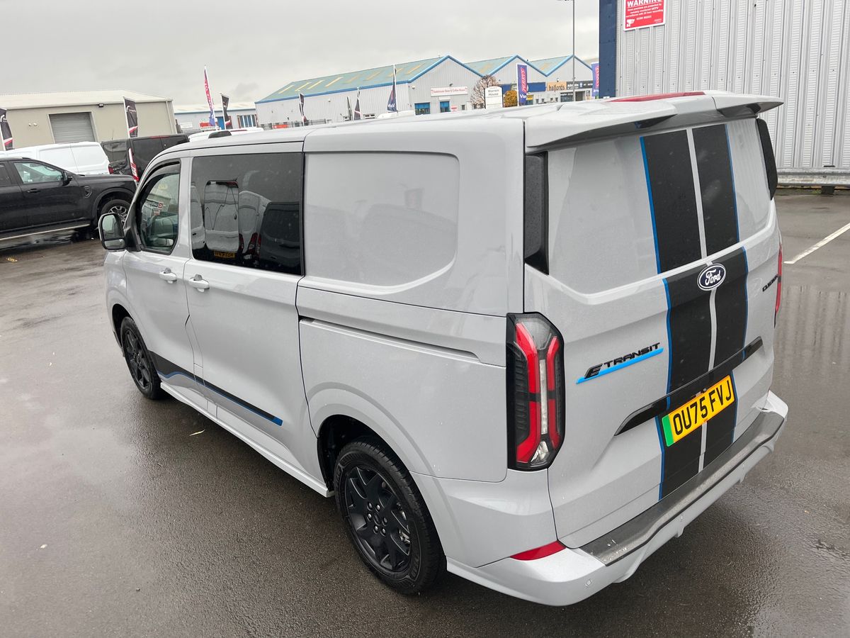 Used Ford Transit Custom 2025 for sale - 76542381: Photo 37