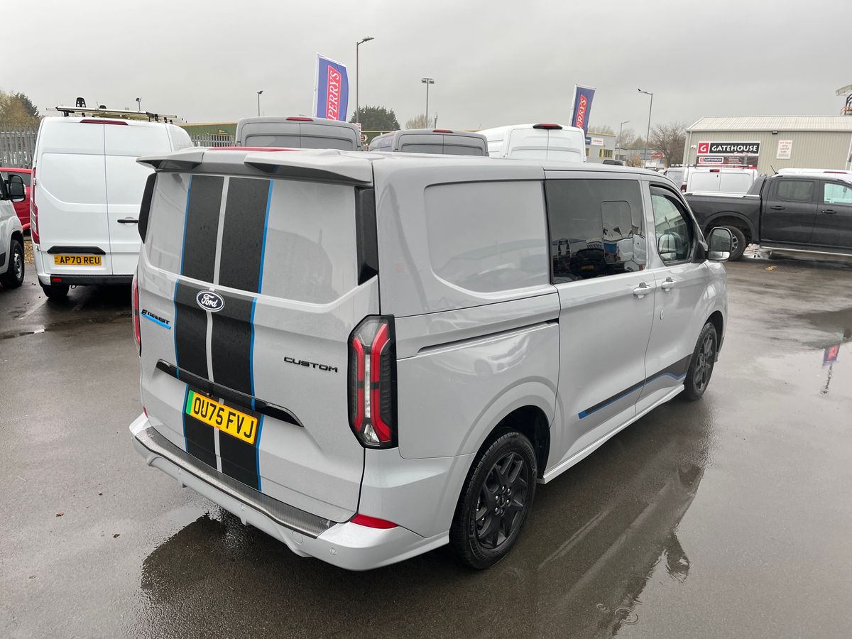 Used Ford Transit Custom 2025 for sale - 76542381: Photo 38